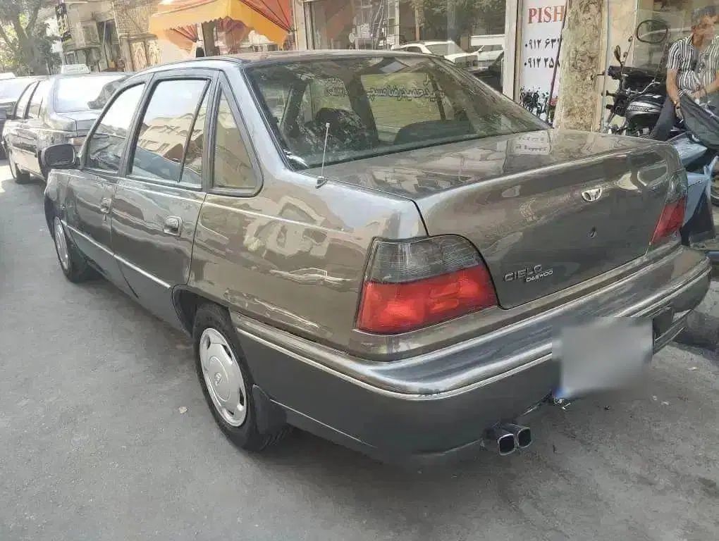 دوو سیلو سدان - 1381