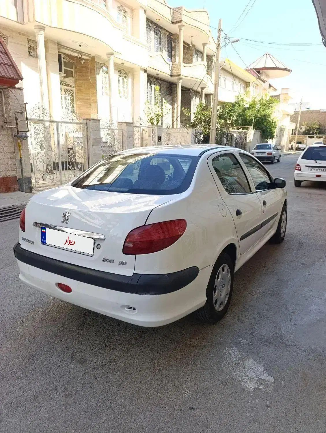 پژو ۲۰۶ صندوق دار v8 - 1388