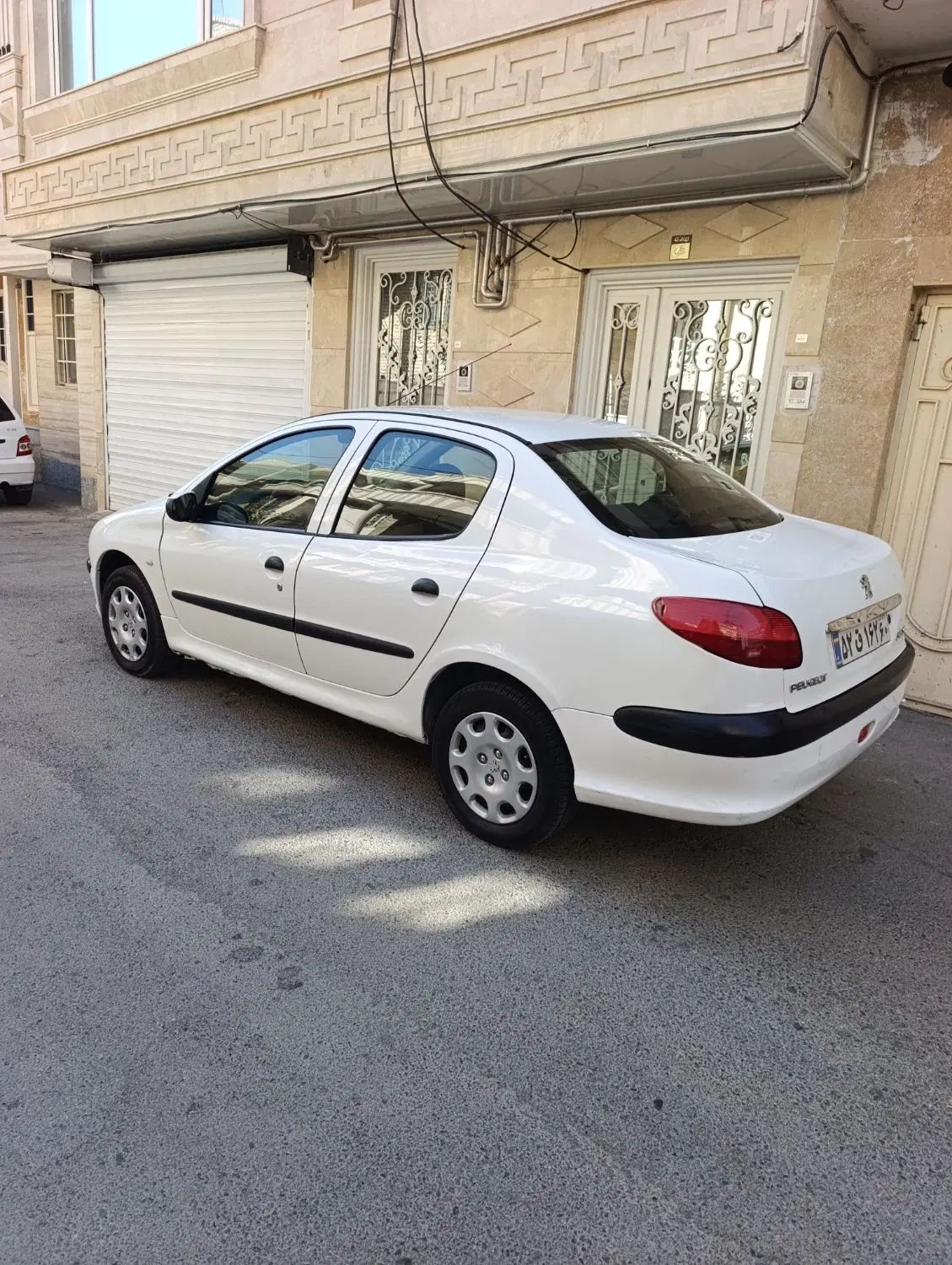 پژو ۲۰۶ صندوق دار v8 - 1388