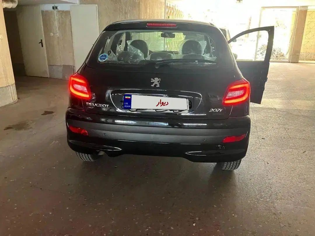 پژو 207 اتوماتیک TU5P - 1404