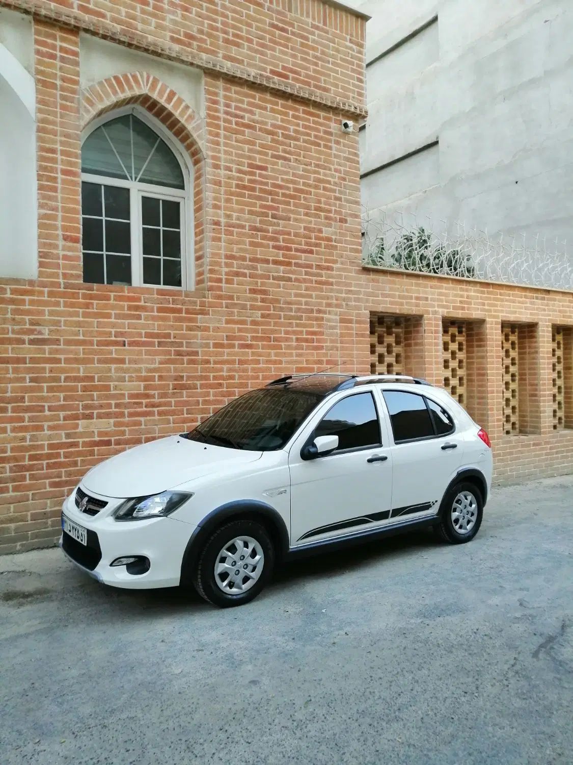 کوییک R دنده‌ای - 1402