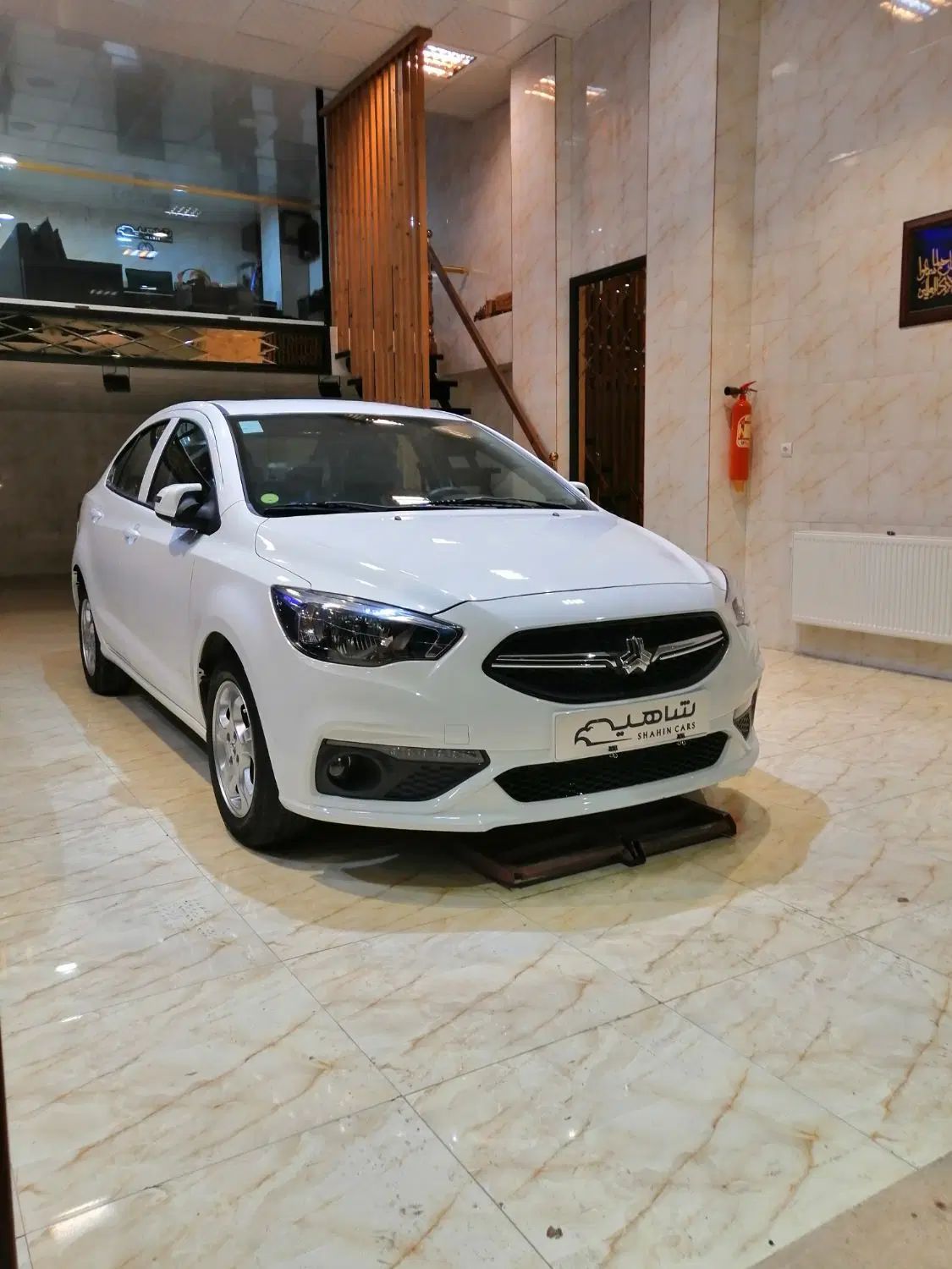 کوییک R دنده‌ای - 1402