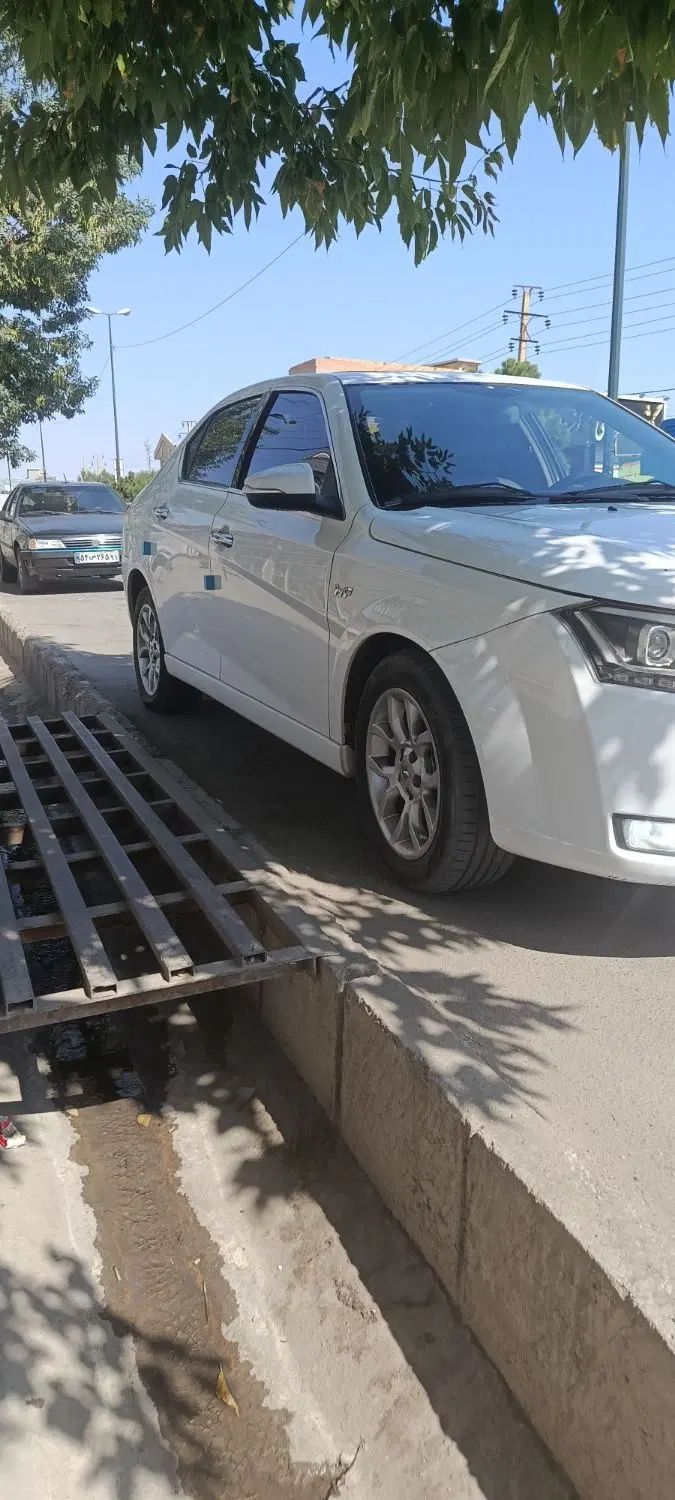 دنا پلاس توربو اتوماتیک - 1400