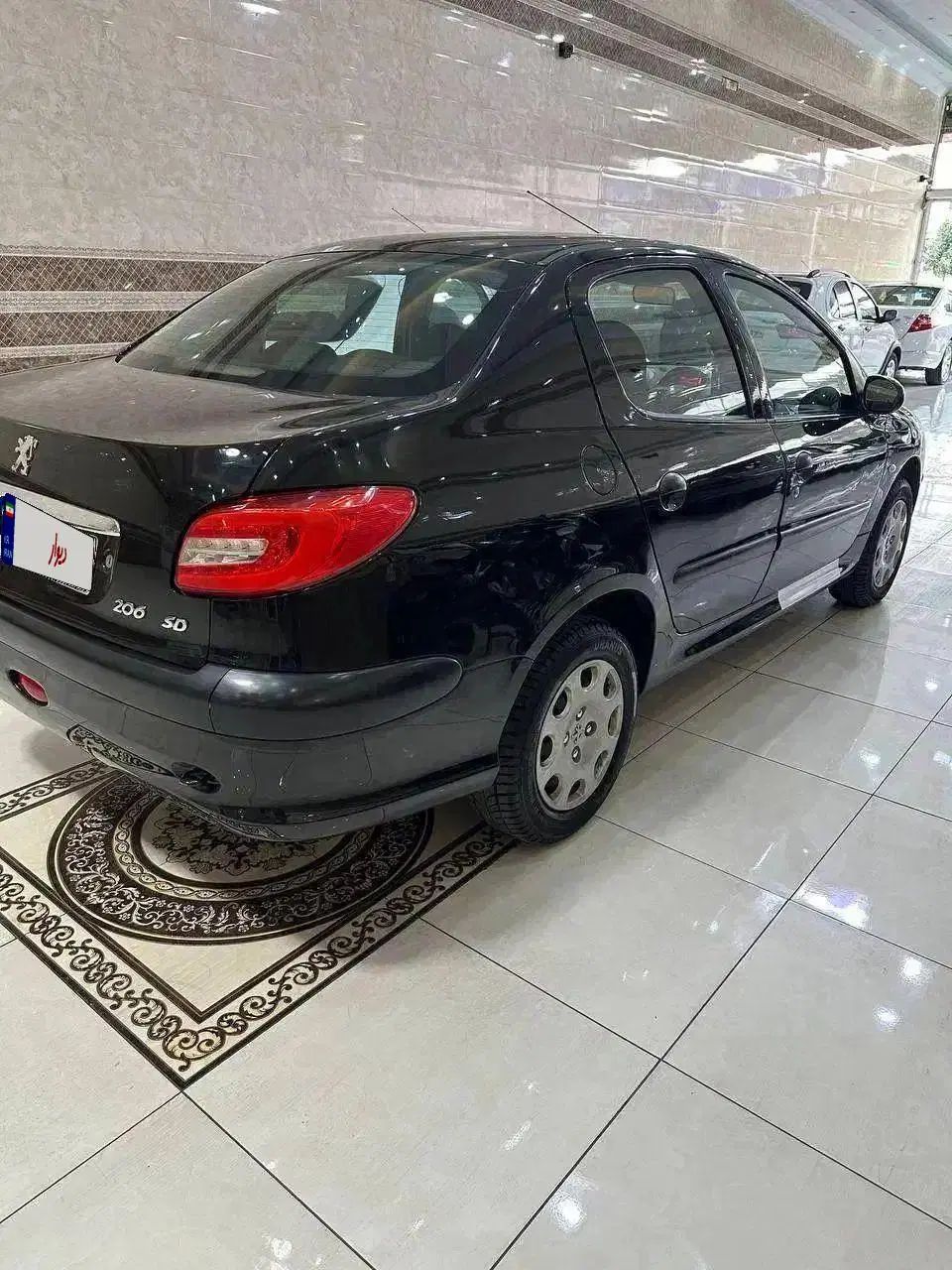 پژو ۲۰۶ صندوق دار v8 - 1399