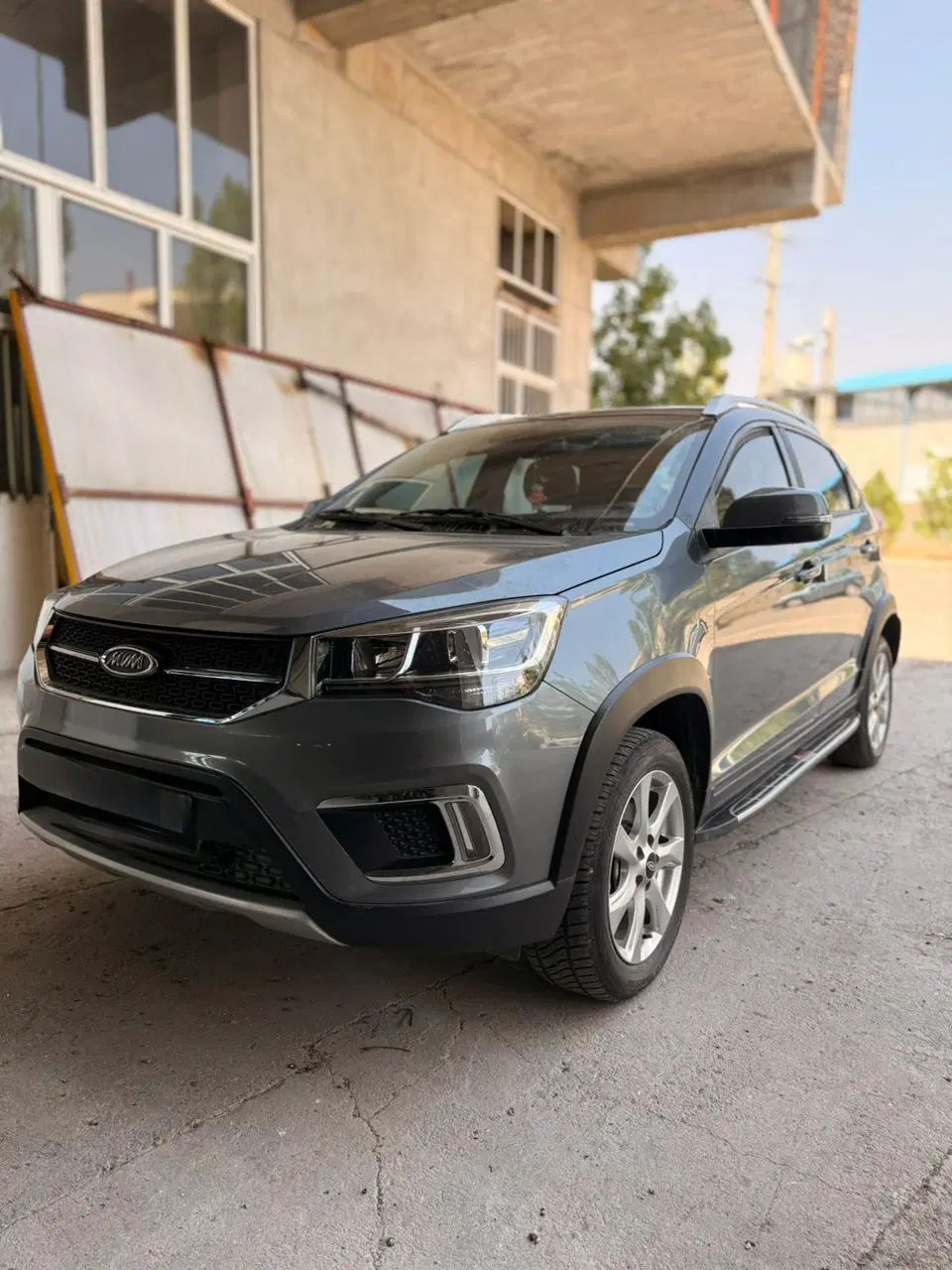 ام وی ام X22 دنده ای اسپرت لاکچری - 1401