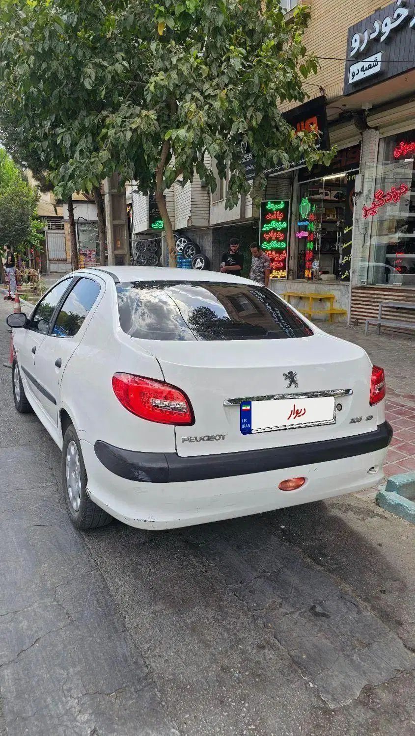 خودرو پژو، ۲۰۶ صندوق دار آگهی ann_20015404