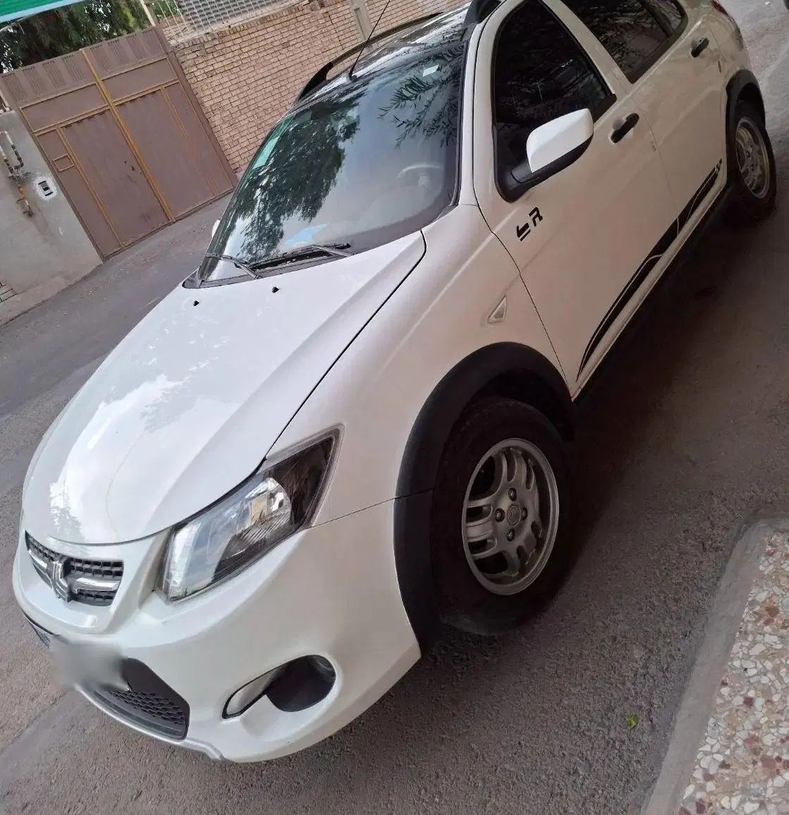 خودرو کوییک، R آگهی ann_20015449