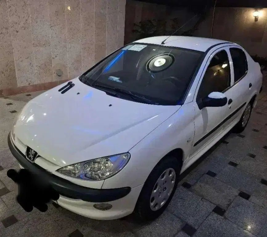 پژو ۲۰۶ صندوق دار v8 - 1393