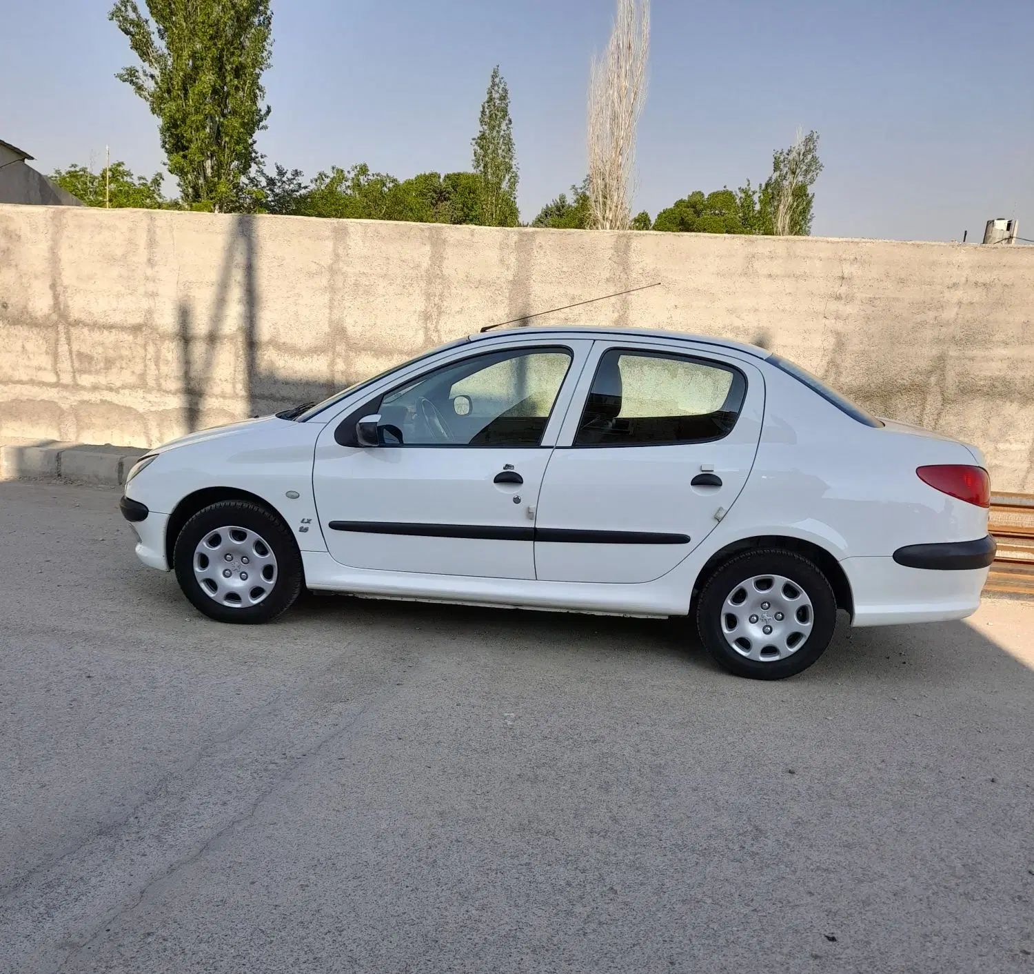 خودرو پژو، ۲۰۶ صندوق دار آگهی ann_20015703
