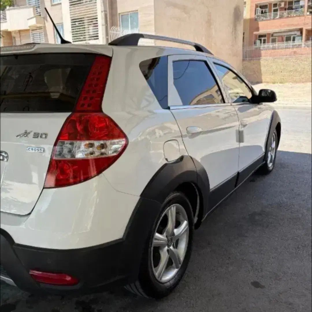 دانگ فنگ H30 کراس اتوماتیک - 1397
