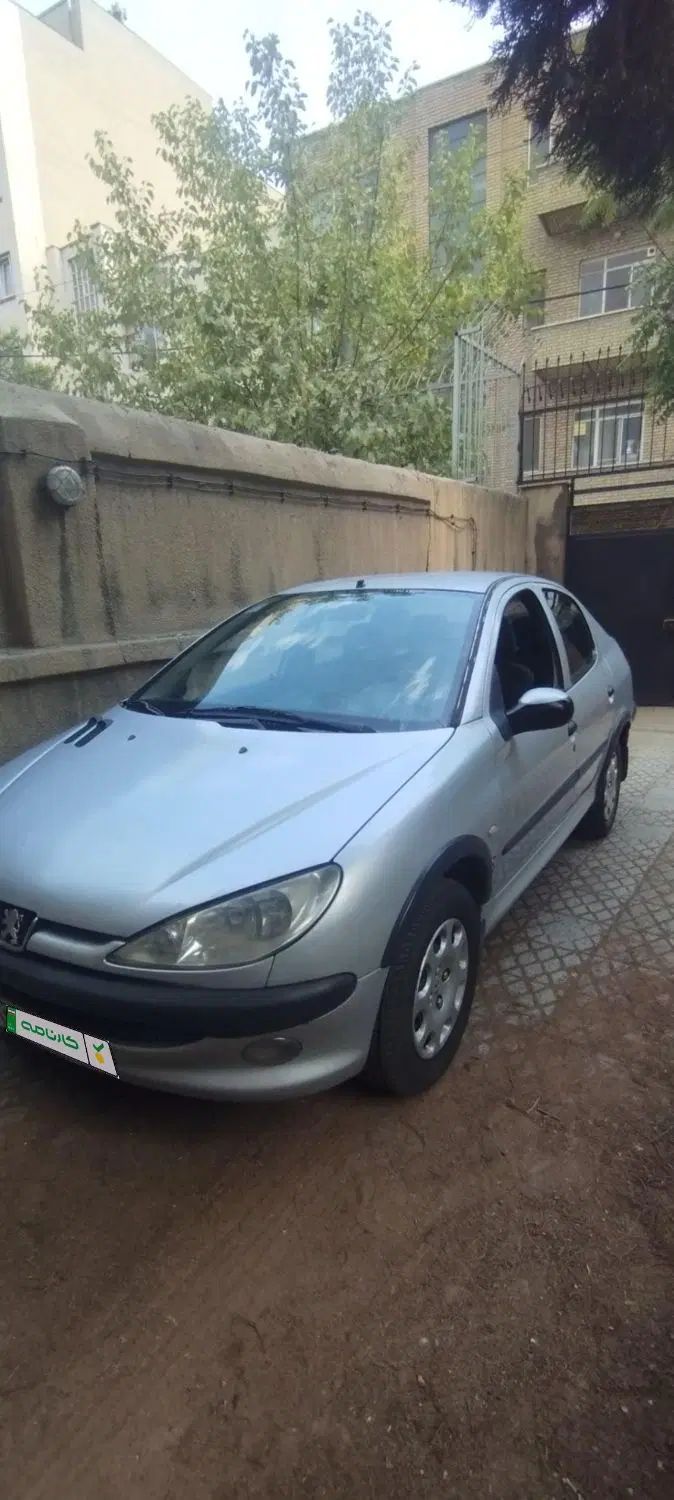 پژو ۲۰۶ صندوق دار v8 - 1393