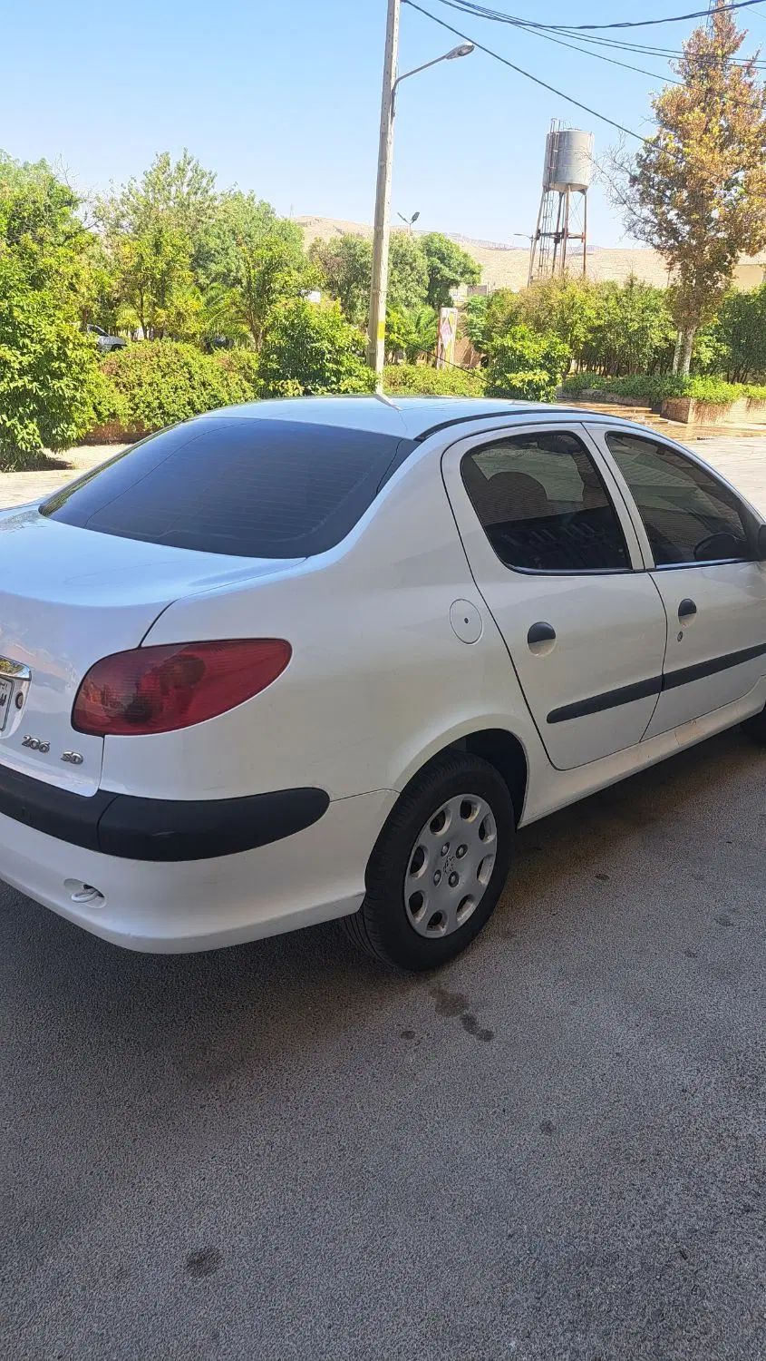 پژو ۲۰۶ صندوق دار v8 - 1396