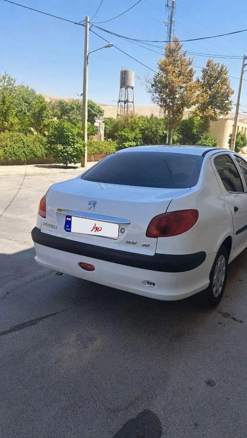 پژو ۲۰۶ صندوق دار v8 - 1396