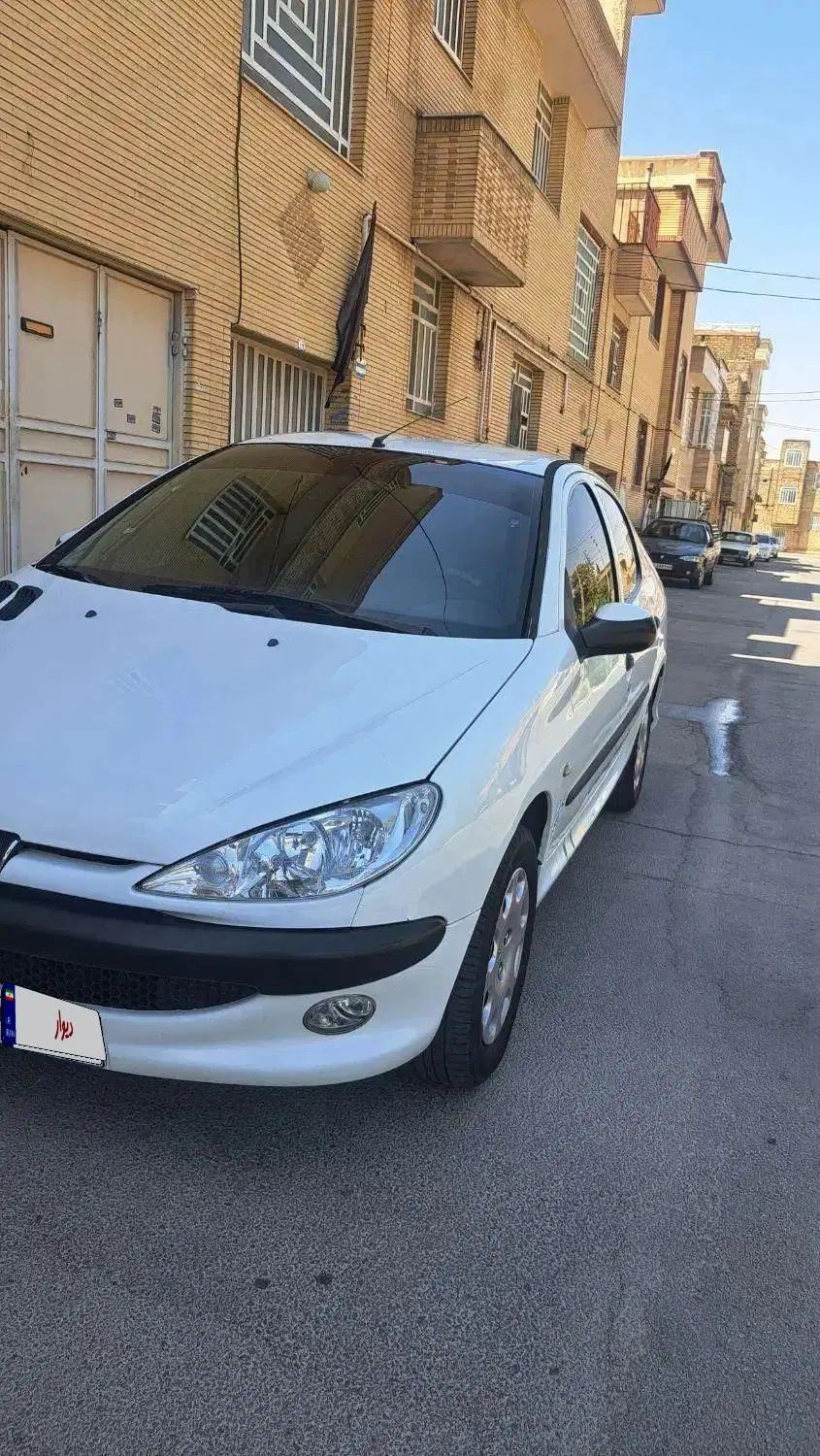 خودرو پژو، ۲۰۶ صندوق دار آگهی ann_20016531