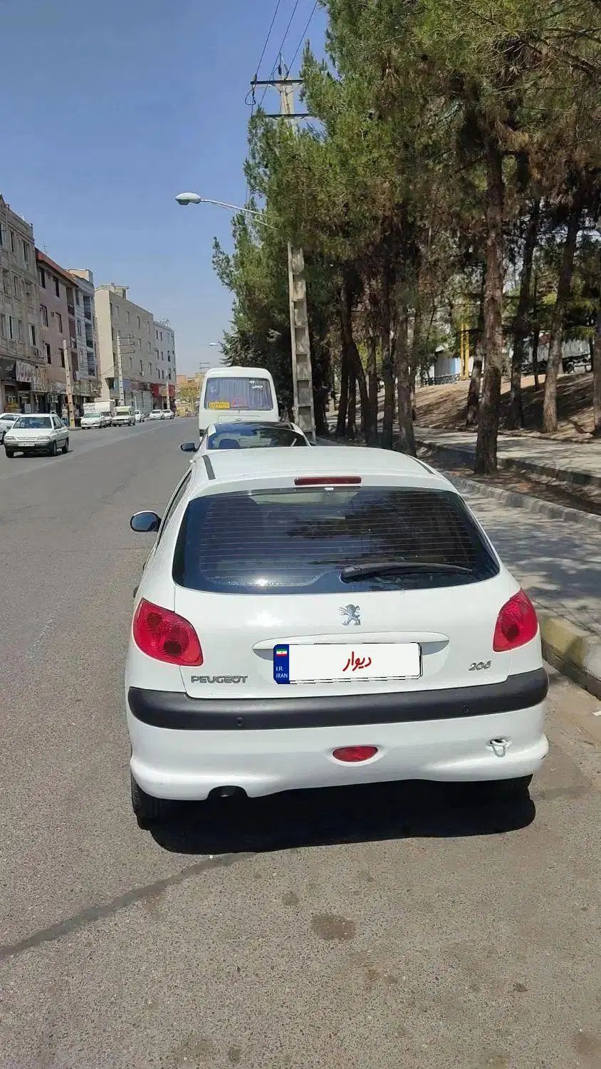 پژو 206 تیپ 2 - 1396