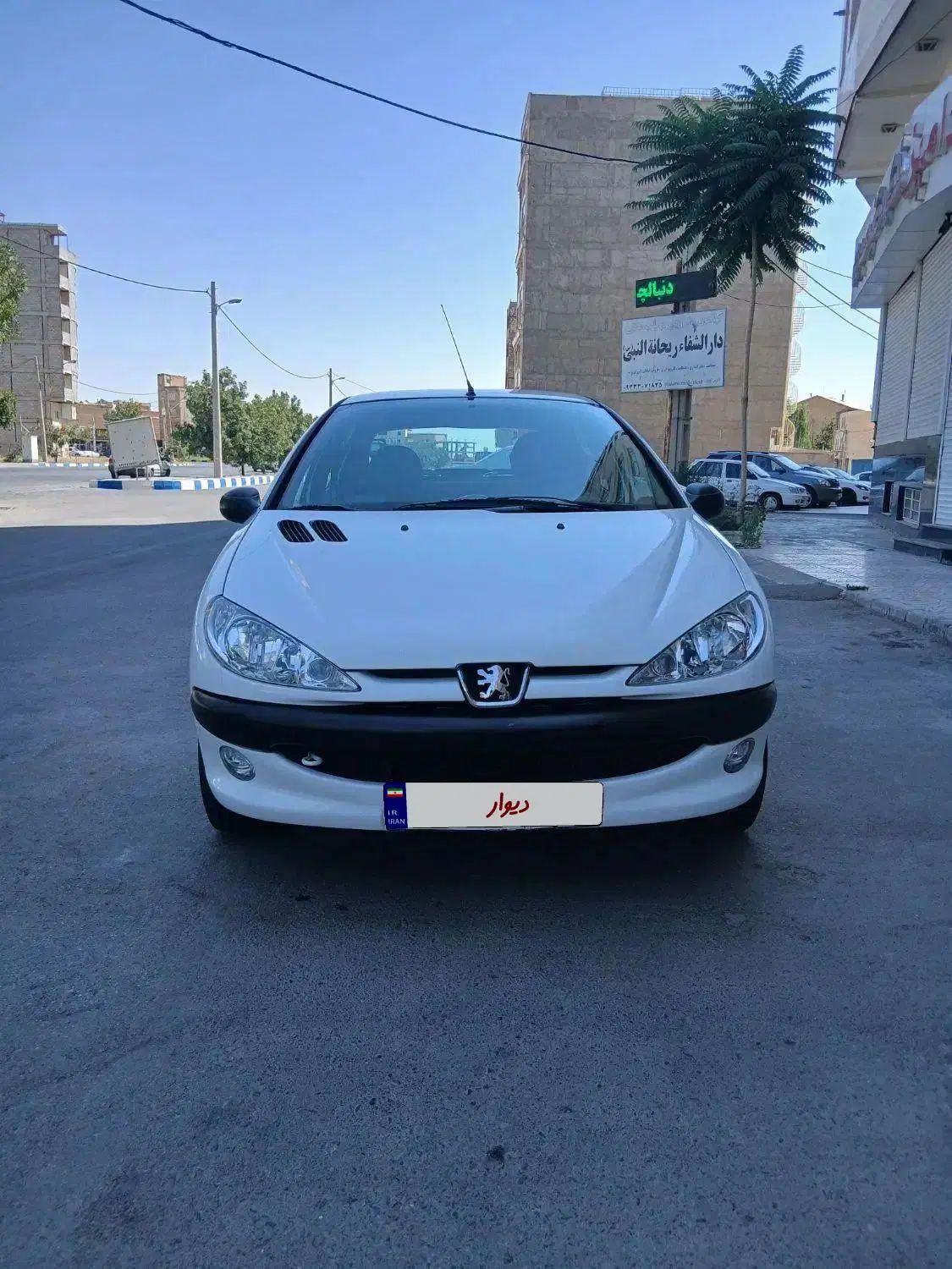 پژو ۲۰۶ صندوق دار v8 - 1390
