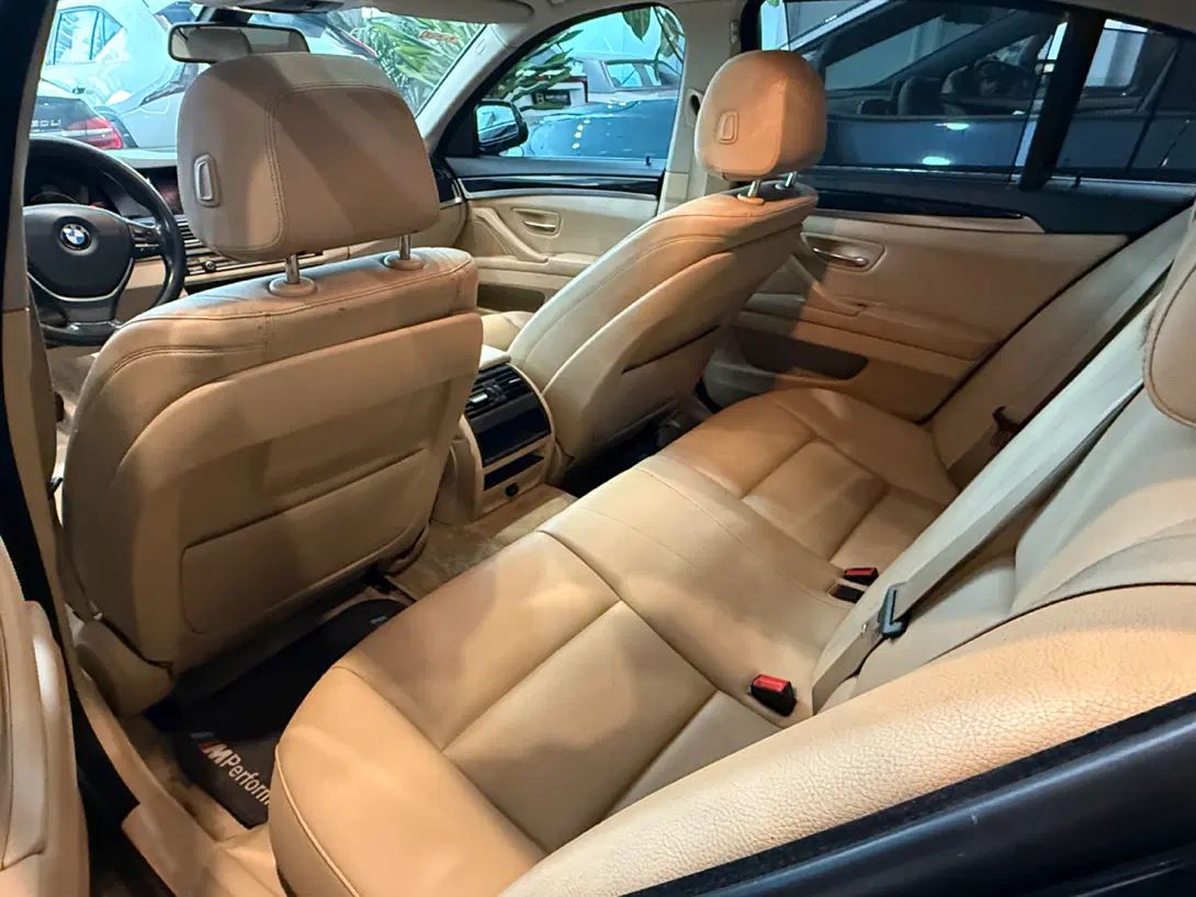 ب ام و سری 5 520i - 2014