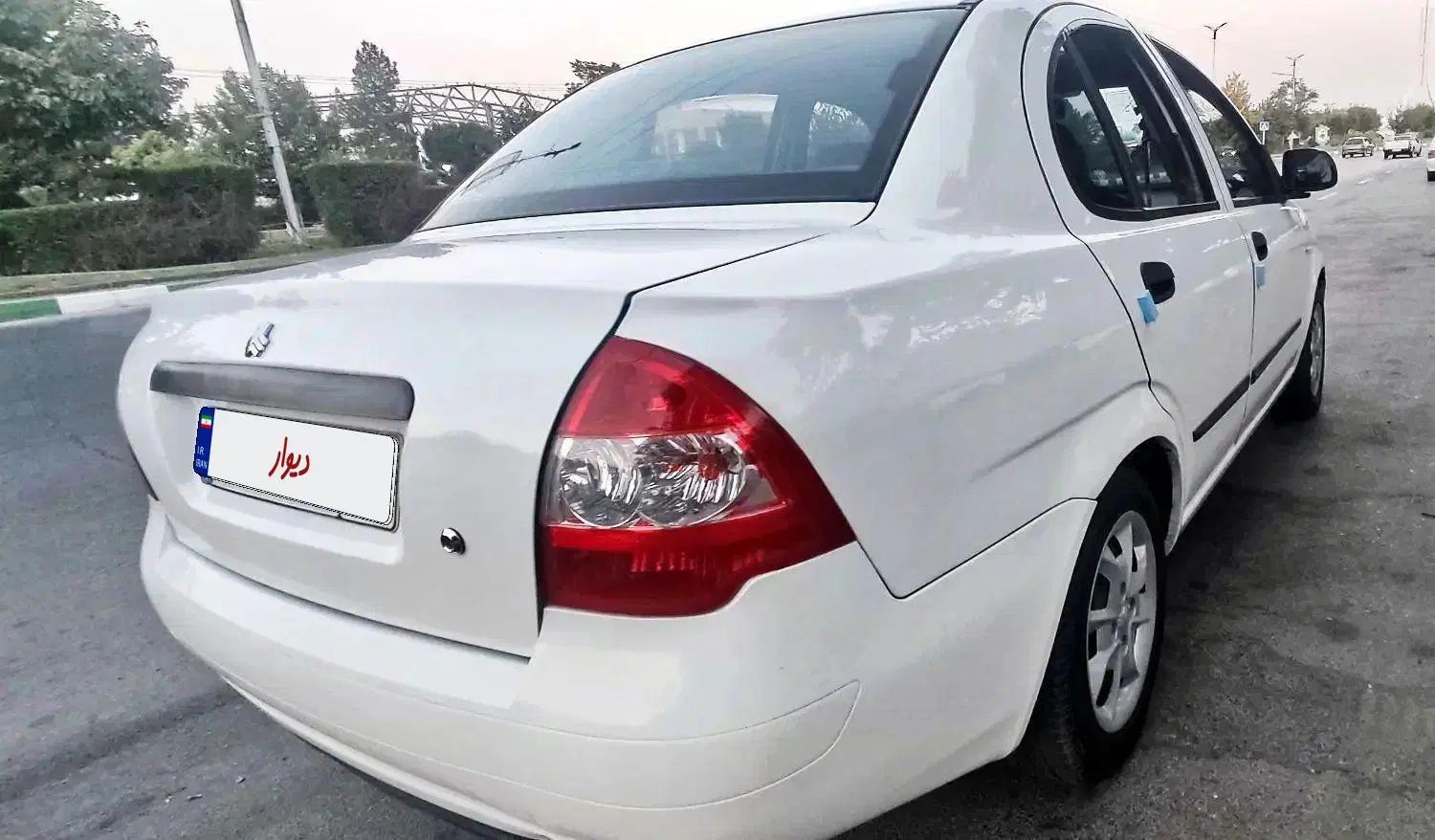 تیبا صندوق دار SX - 1398
