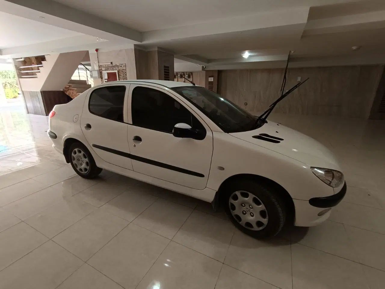 پژو ۲۰۶ صندوق دار v8 - 1399