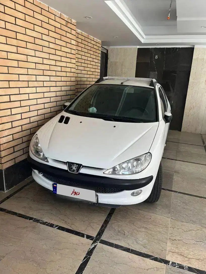پژو ۲۰۶ صندوق دار v8 - 1398