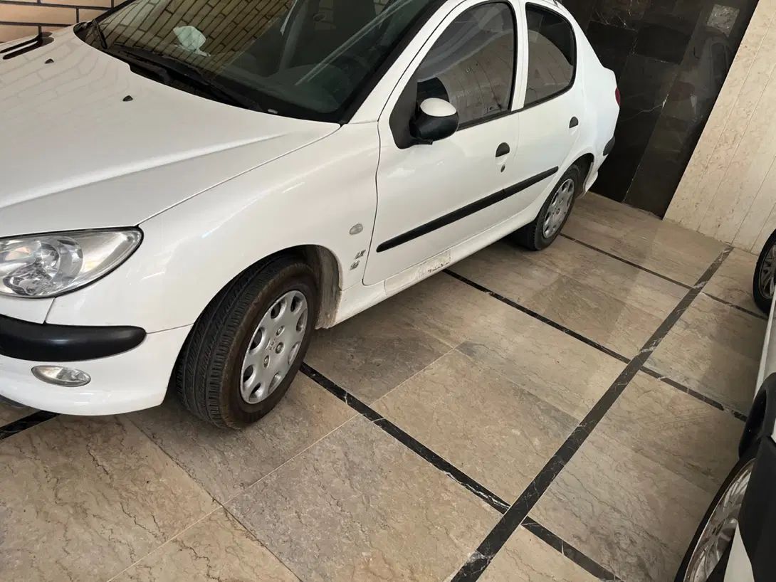 پژو ۲۰۶ صندوق دار v8 - 1398
