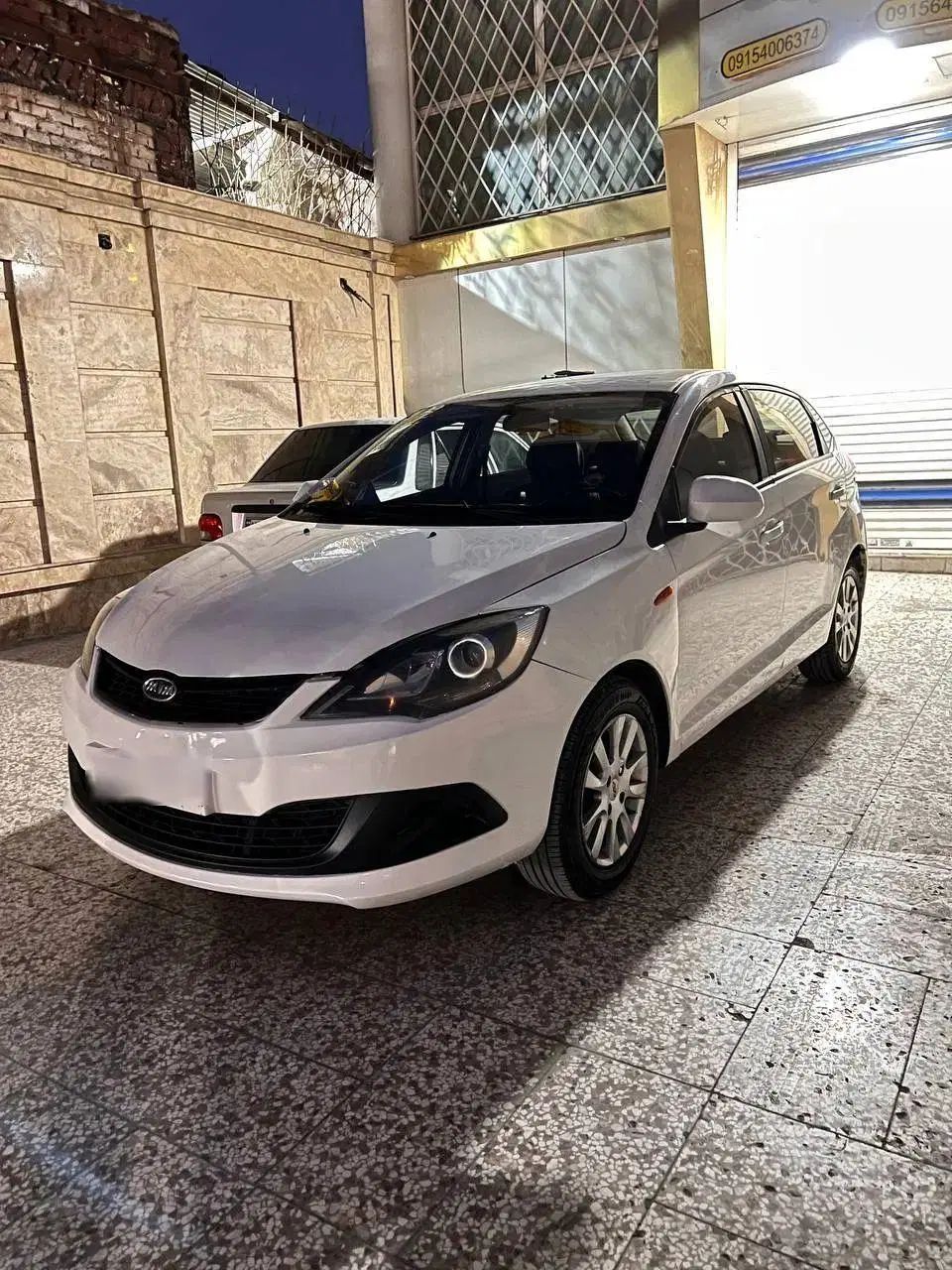 ام وی ام 315 هاچ بک اسپرت لاکچری - 1394