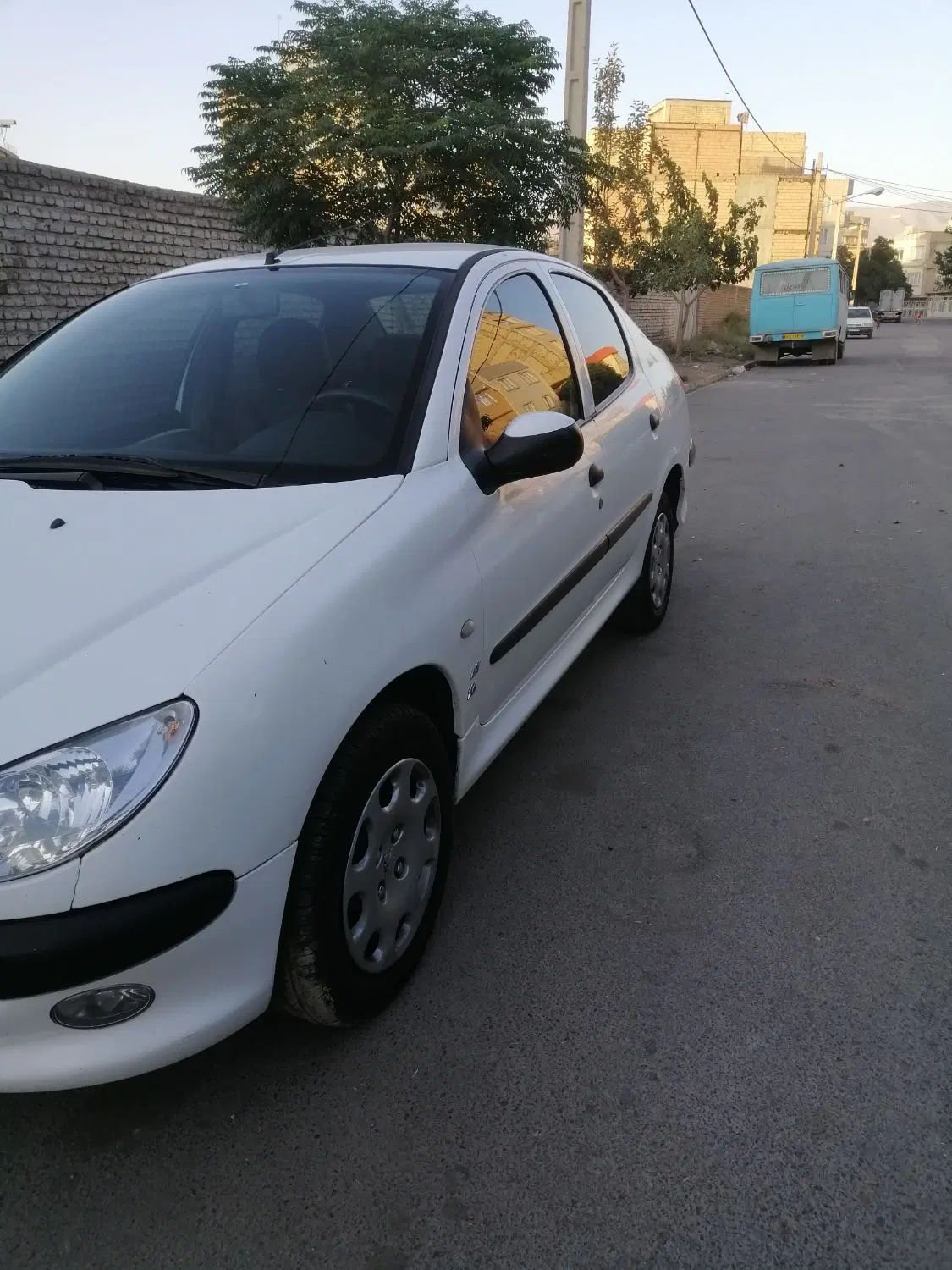 پژو ۲۰۶ صندوق دار v8 - 1397