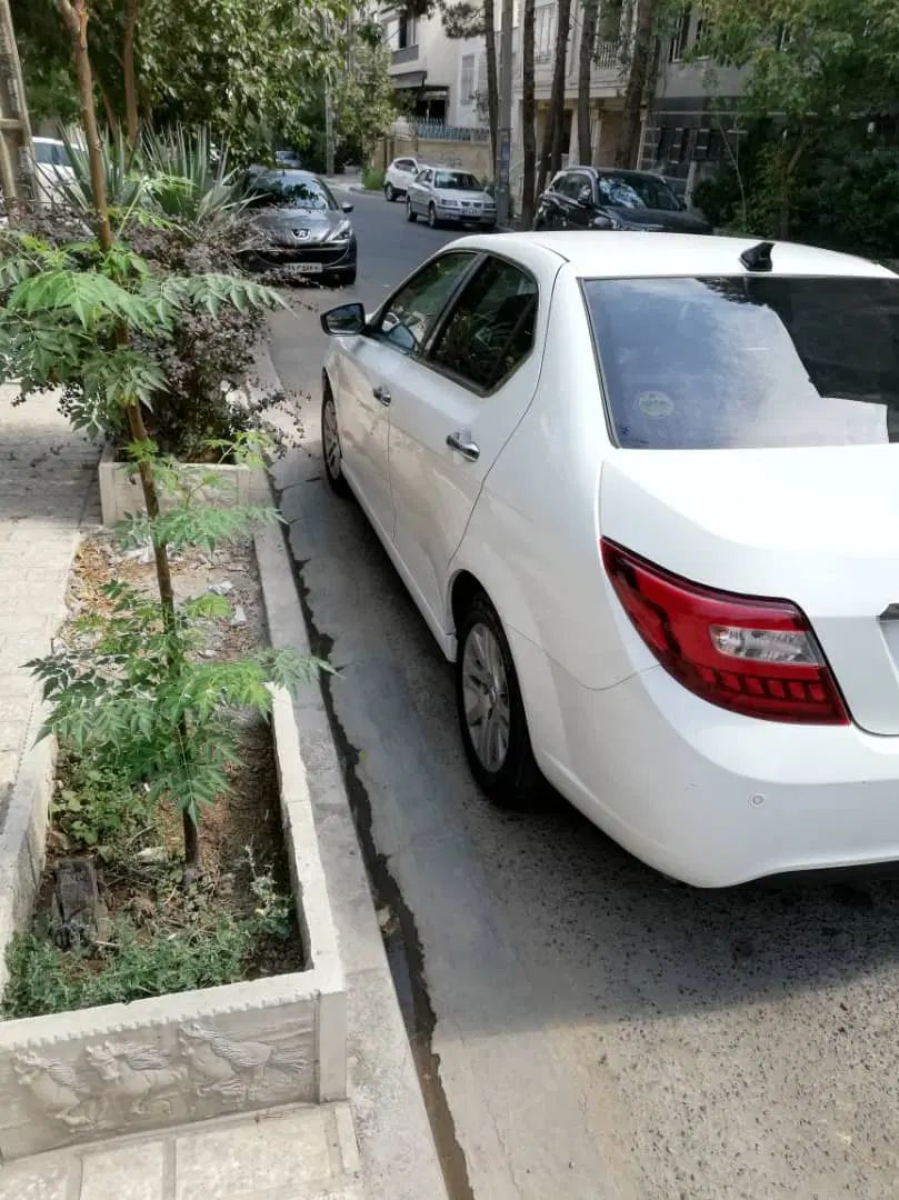 دنا پلاس تیپ ۲ سانروف ۴ ایربگ - 1400