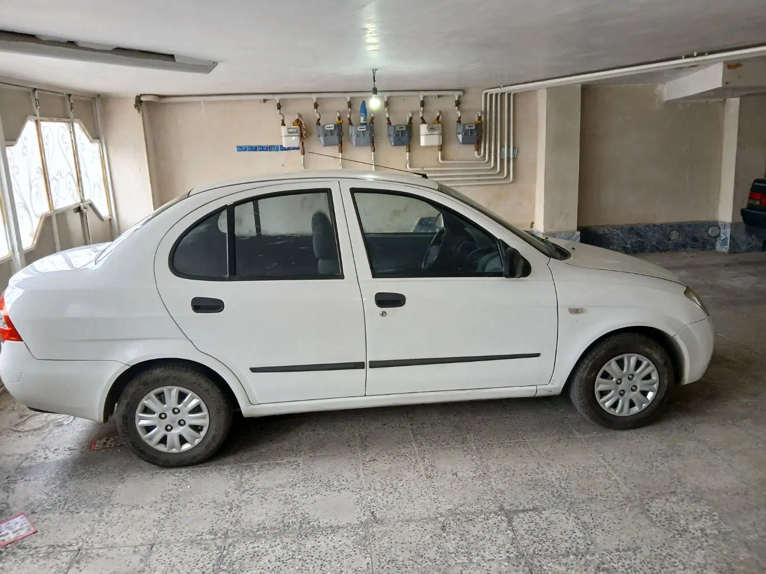 تیبا صندوق دار SX - 1396