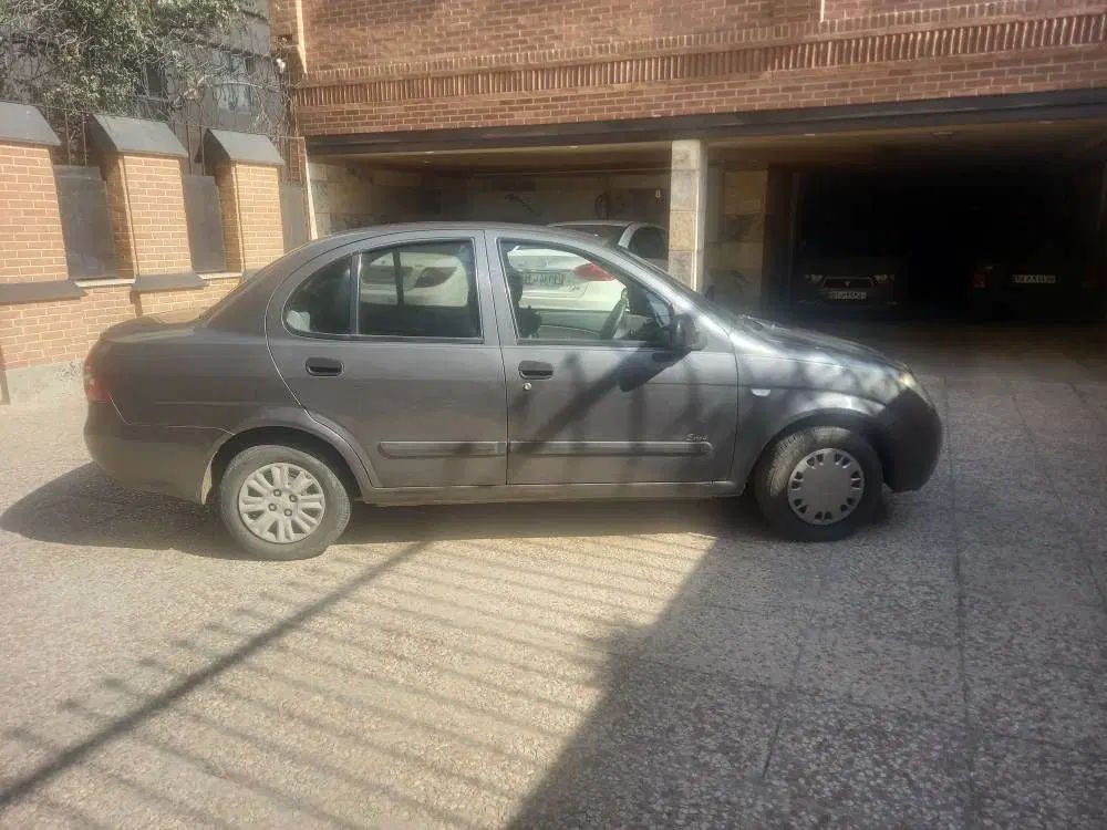 تیبا صندوق دار EX - 1393