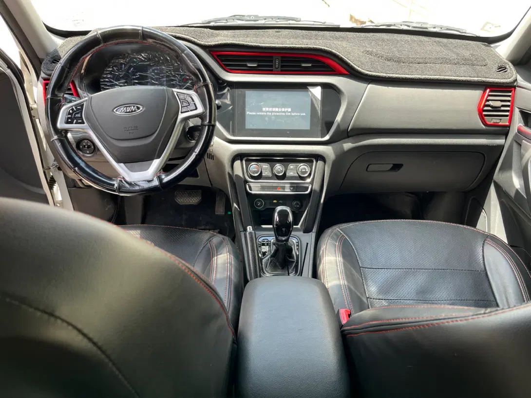 ام وی ام X33 S اتوماتیک اسپرت - 1396