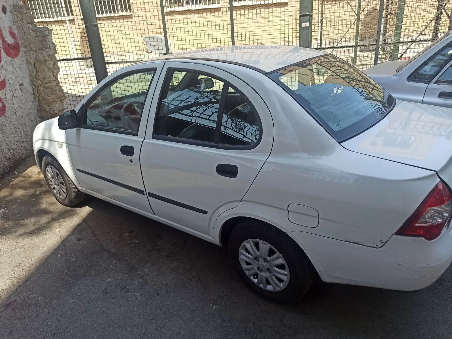 تیبا صندوق دار SX - 1399