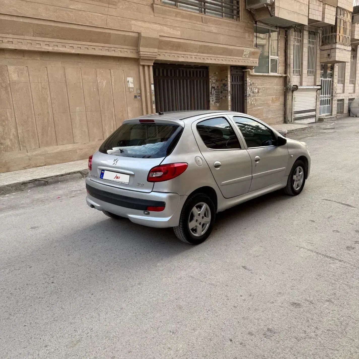پژو 207 دنده‌ای فرمان هیدرولیک - 1390