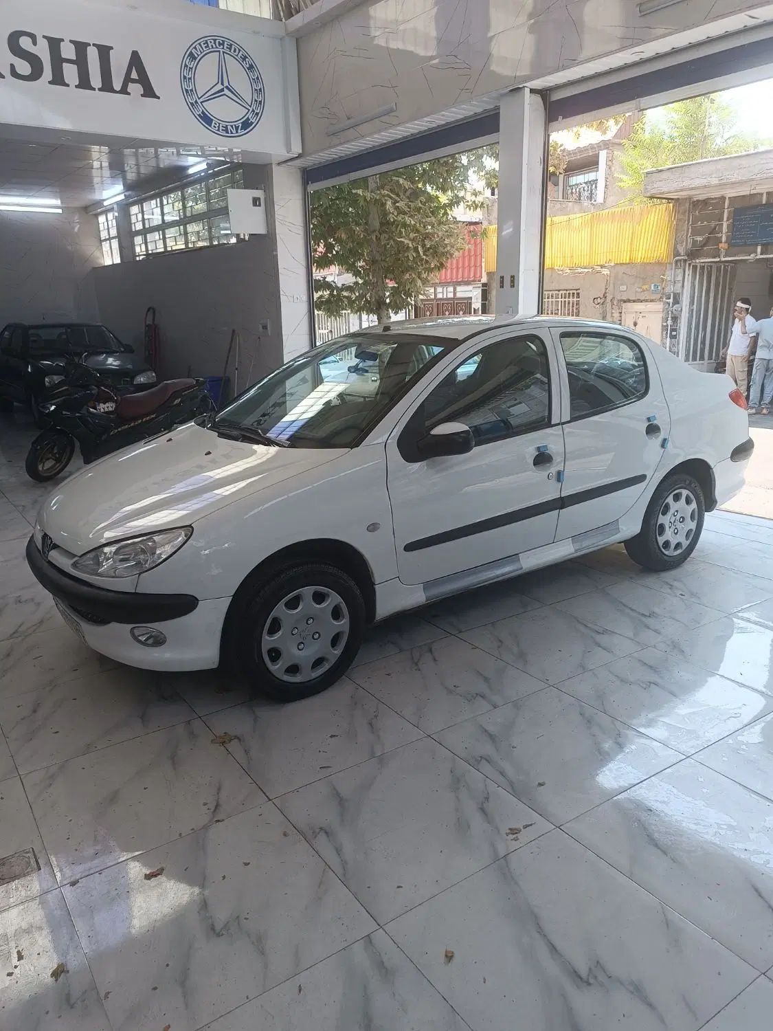 پژو ۲۰۶ صندوق دار v20 - 1389