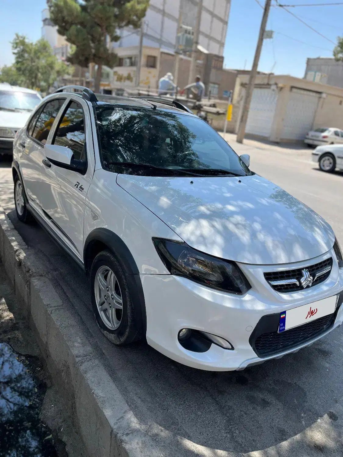 خودرو کوییک، R آگهی ann_20019019