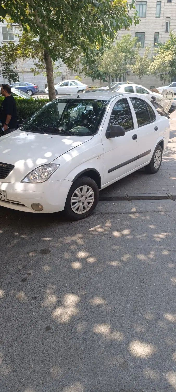 تیبا صندوق دار SX - 1392