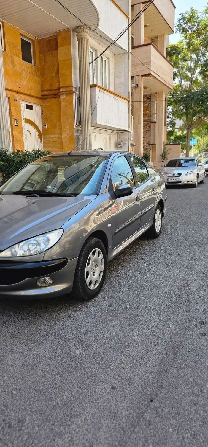پژو ۲۰۶ صندوق دار v8 - 1386