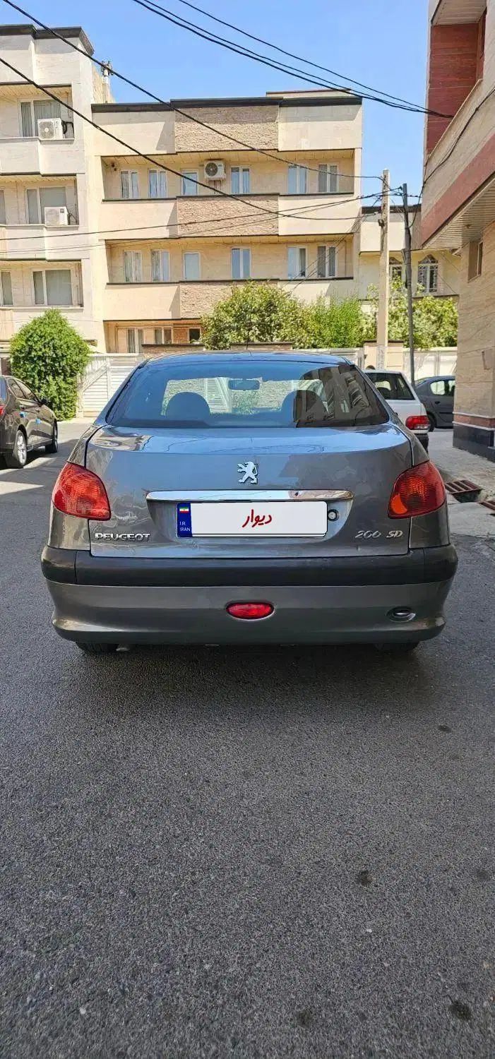 پژو ۲۰۶ صندوق دار v8 - 1386