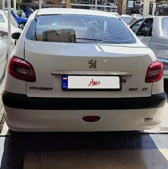 پژو ۲۰۶ صندوق دار v8 - 1394