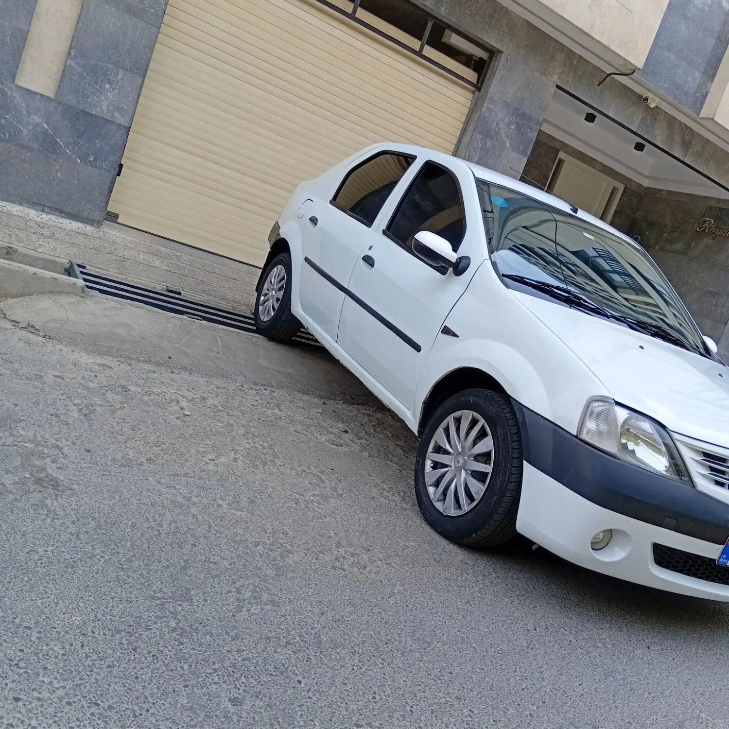 رنو تندر 90 E1 - 1390
