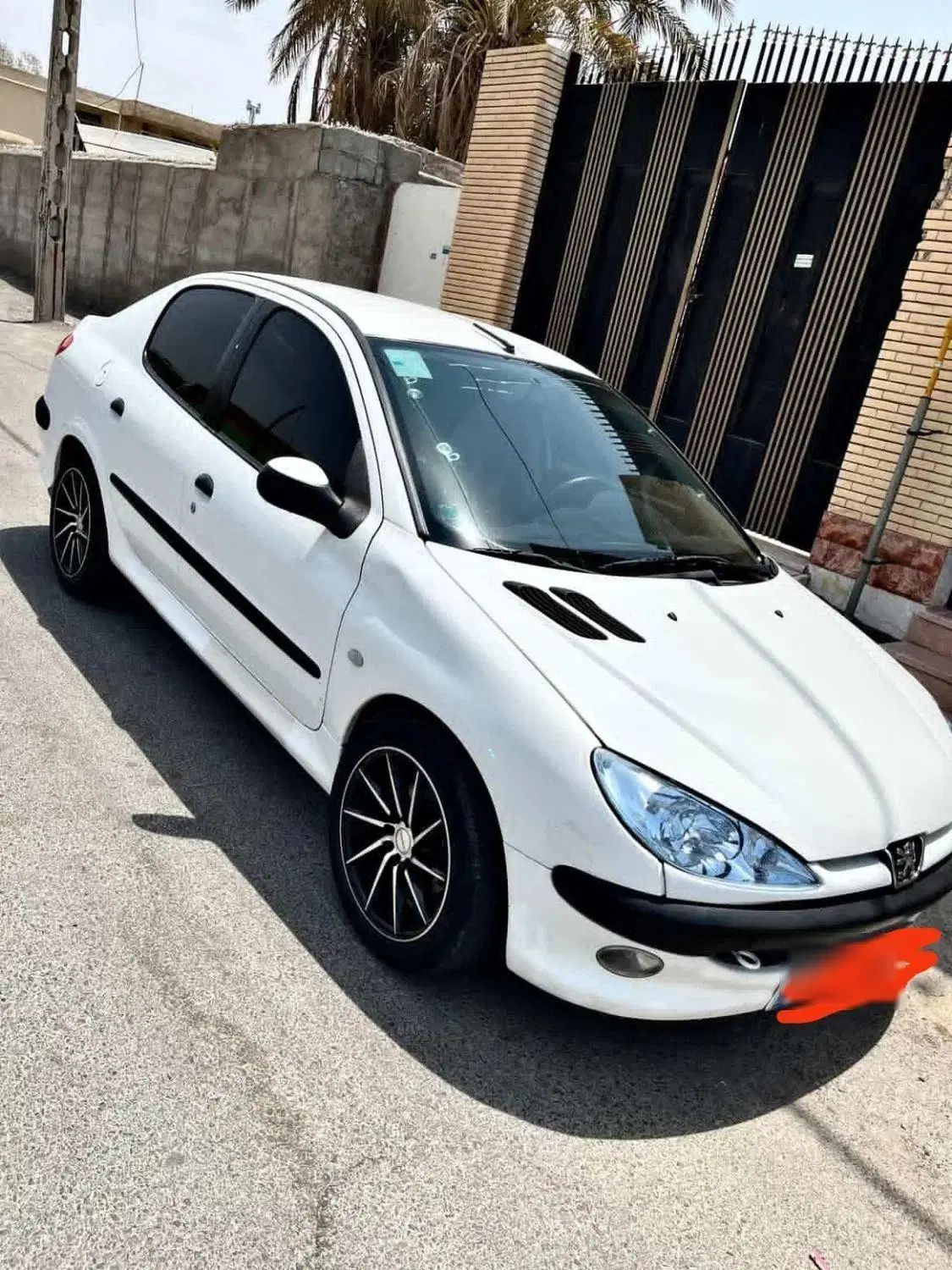 پژو ۲۰۶ صندوق دار v8 - 1395