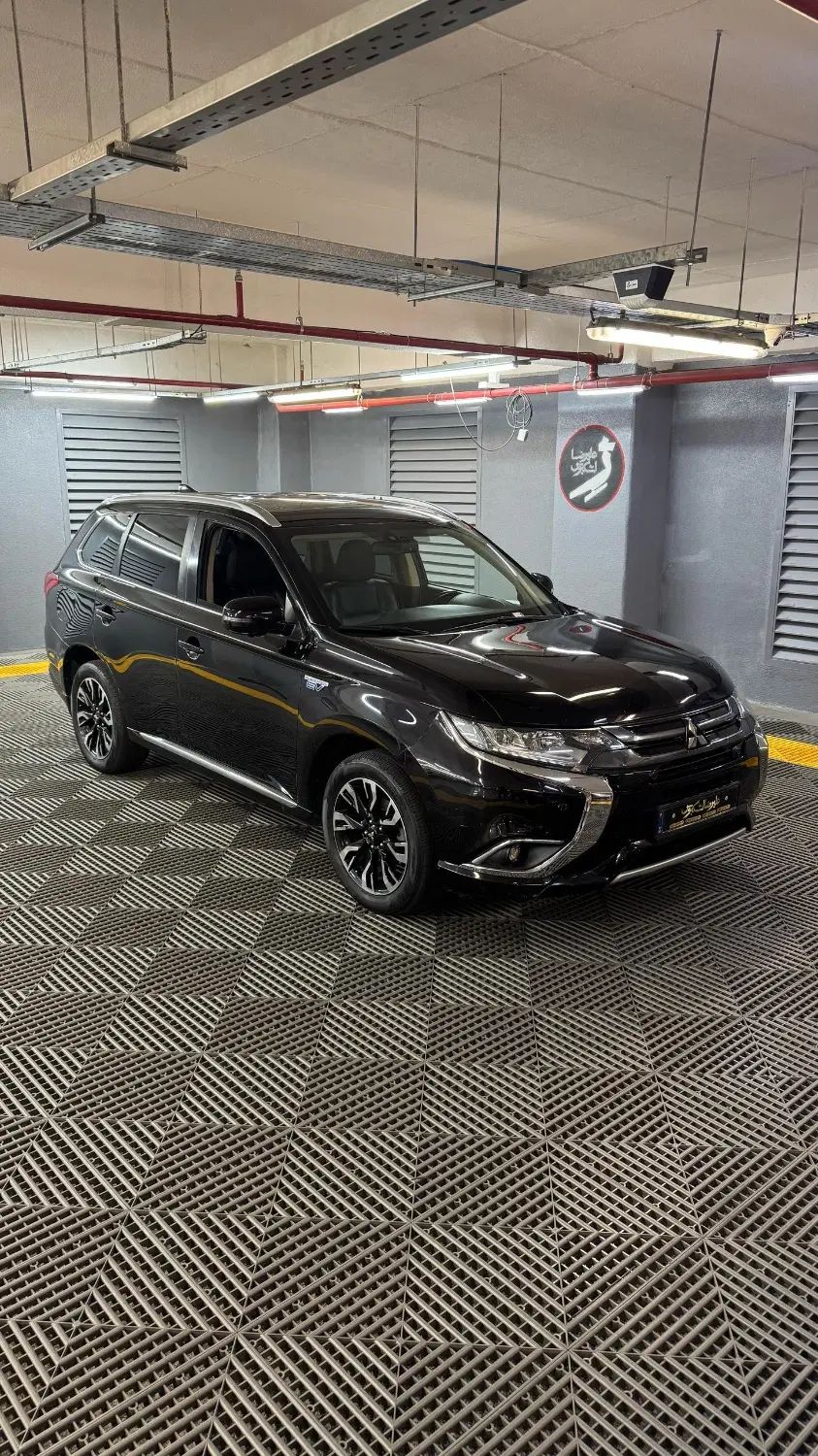 میتسوبیشی اوتلندر PHEV PHEV - 2018