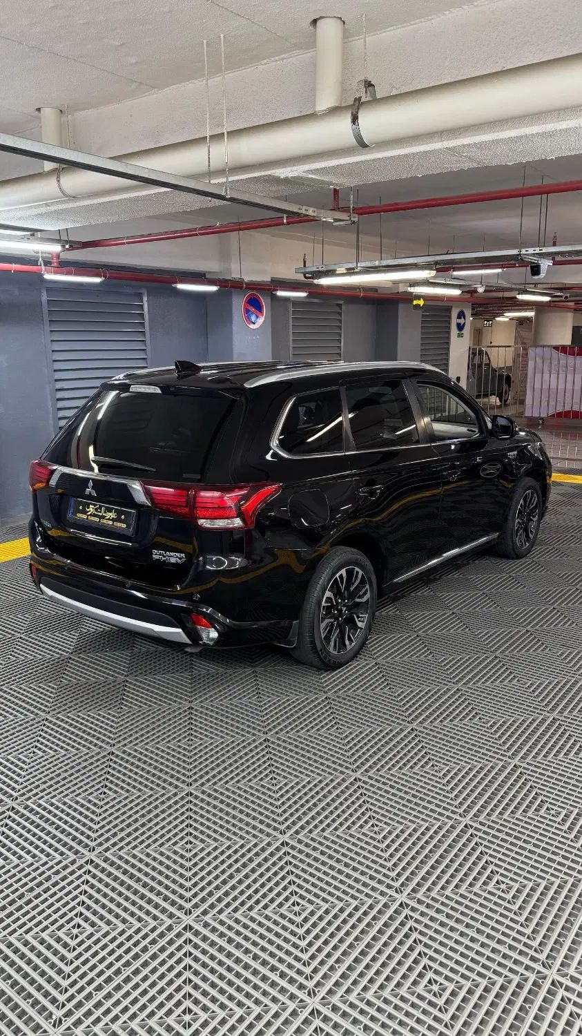 میتسوبیشی اوتلندر PHEV PHEV - 2018