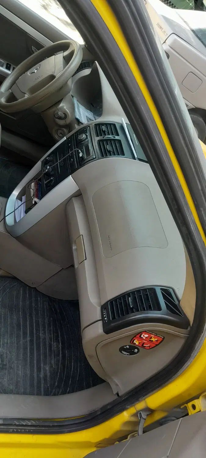 سمند LX XU7 - 1401