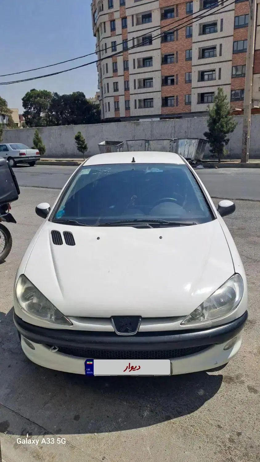 پژو ۲۰۶ صندوق دار v8 - 1393