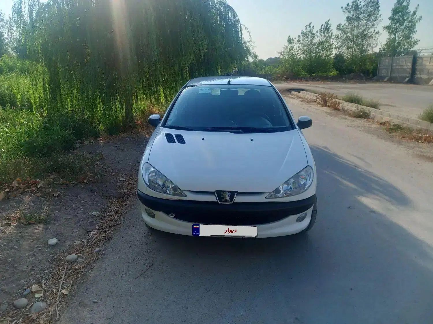 پژو ۲۰۶ صندوق دار v8 - 1396