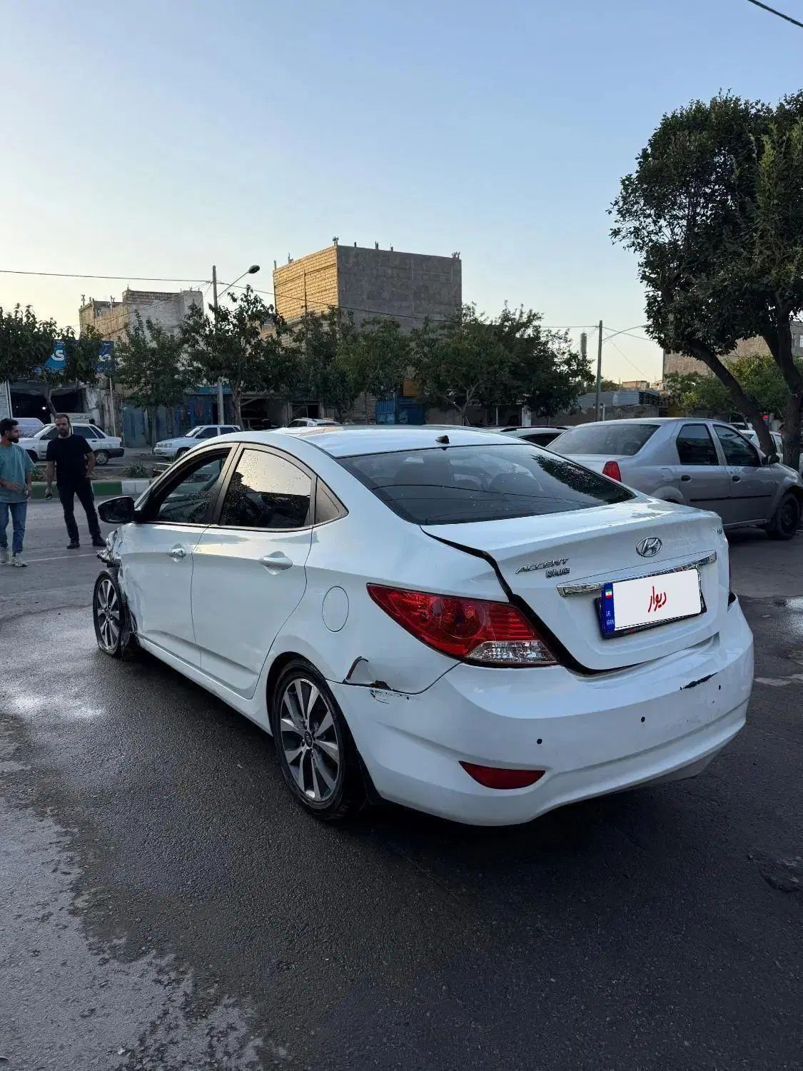 هیوندای اکسنت 1.6 لیتر بلو - 2015