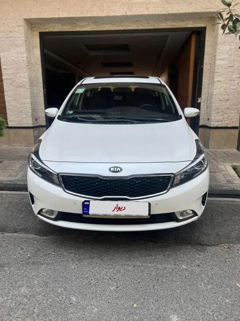 کیا سراتو 2.0 لیتر اتوماتیک GT لاین - 2018