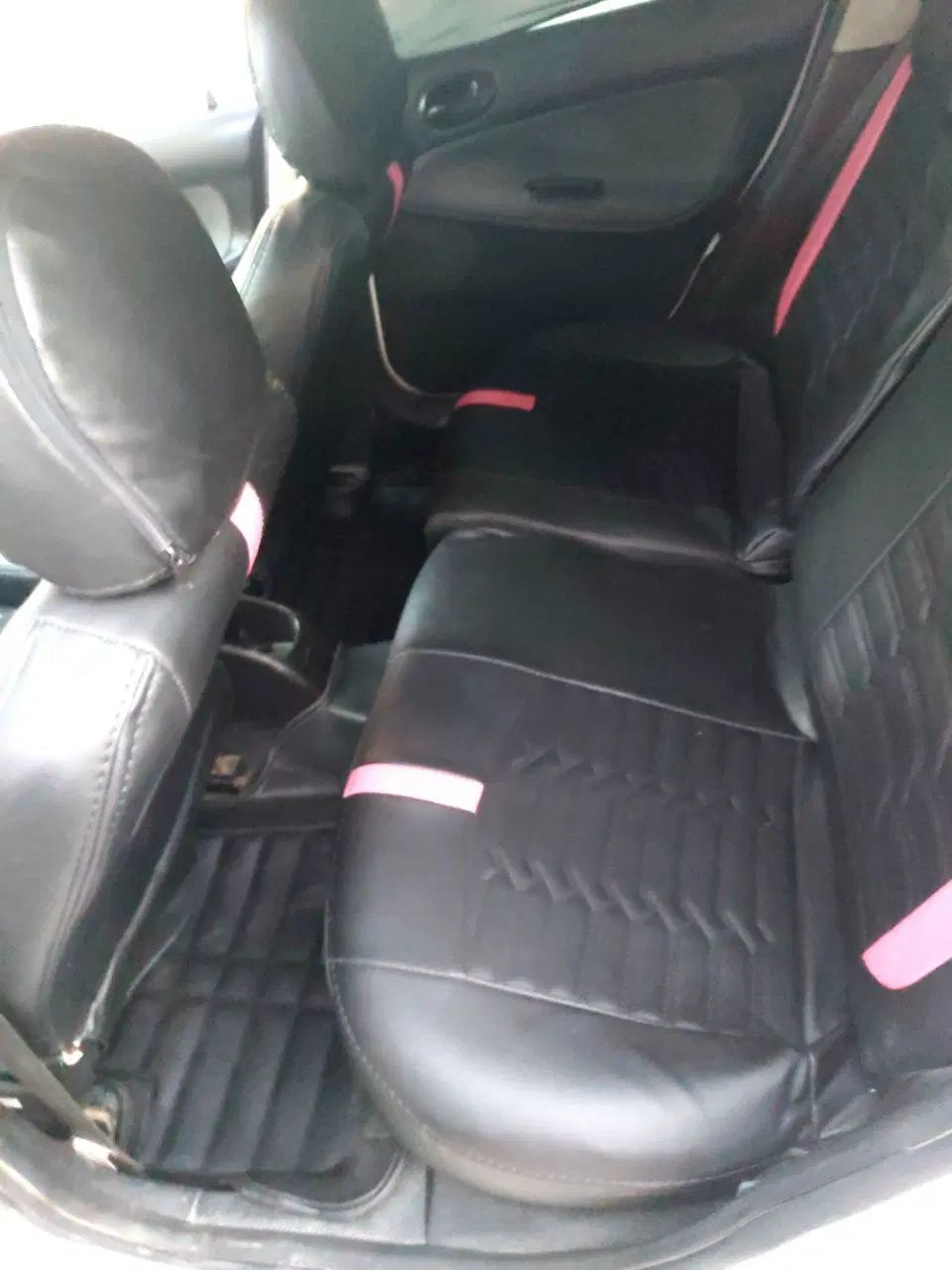 پژو ۲۰۶ صندوق دار v8 - 1394