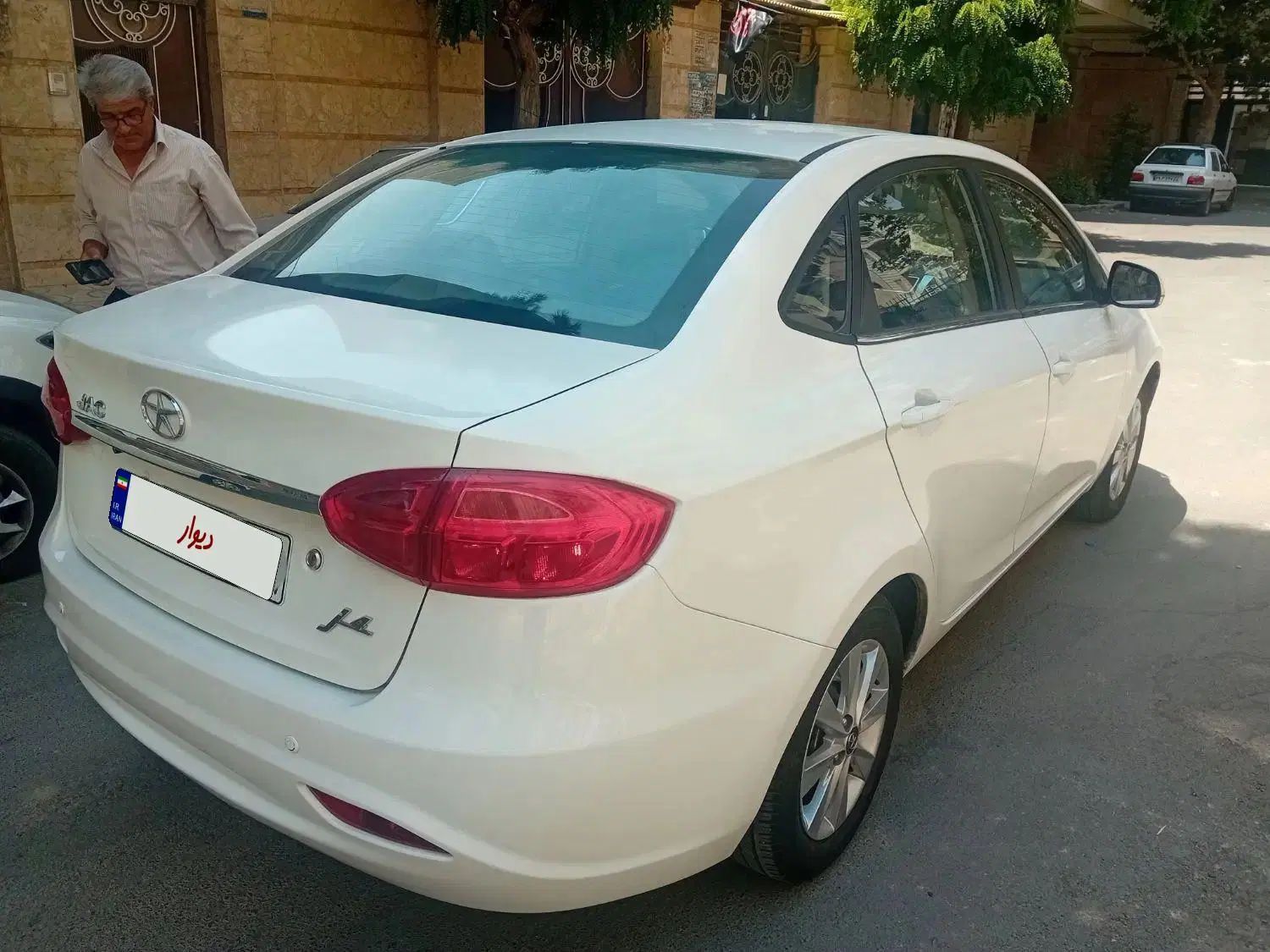 جک J4 اتوماتیک آپشنال - 1402